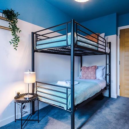 Stunning 2 Bed Apt By Greenstay Serviced Accommodation - Located In Formby Village - Perfect For Short & Long Stays - Couples, Friends & Families & Business Travellers All Welcome - Dog Friendly - 7 Exterior foto